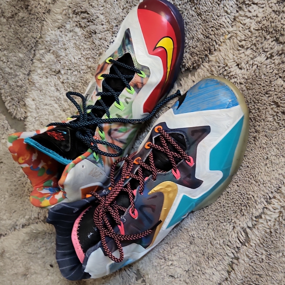 Nike LeBron 11 What the LeBron Size 11 650884-400 BLACK LAVA/SILVER ICE-GALAXY
